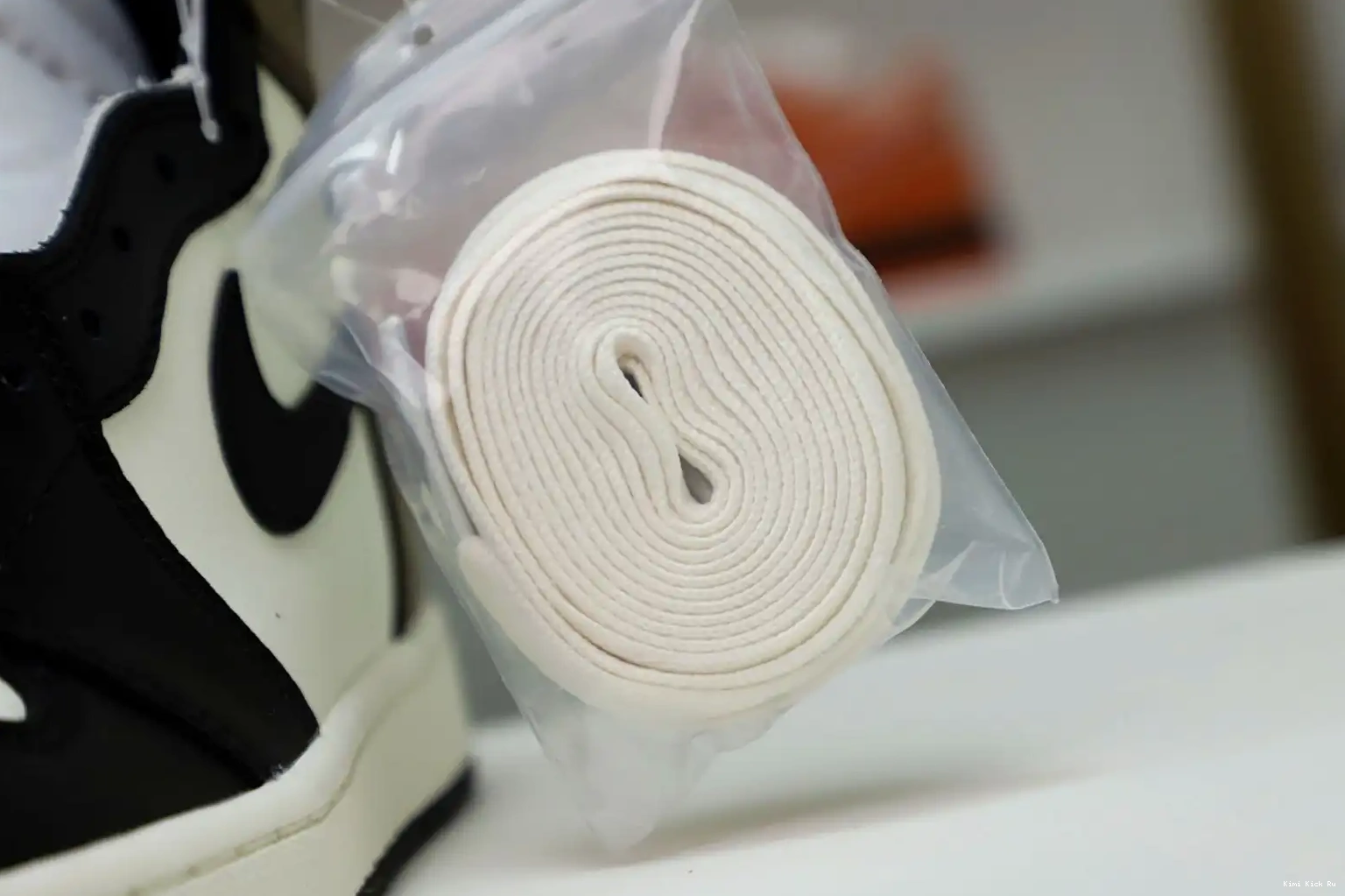 HIGH 'DARK RETRO Kimikick OG AIR JORDAN MOCHA' 1 0504